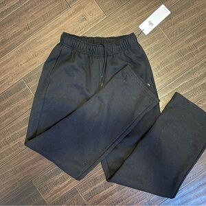 NWT alo sweatpants